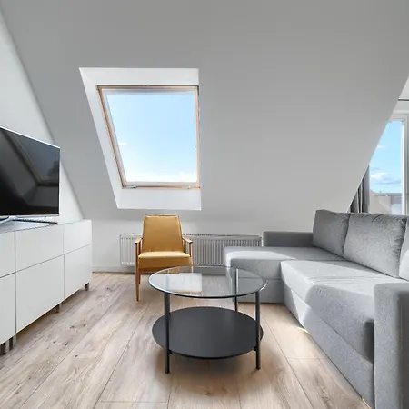 Apartment Z 1 Sypialnia I Balkonem 1899 By Platinum